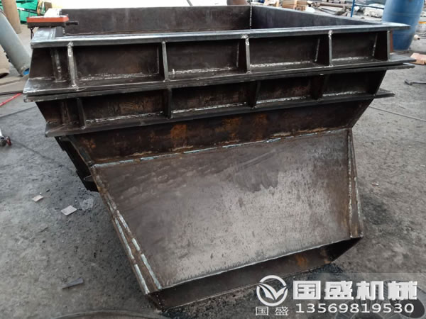 鉬礦振動落砂機(jī) 鉬礦振動落砂機(jī)